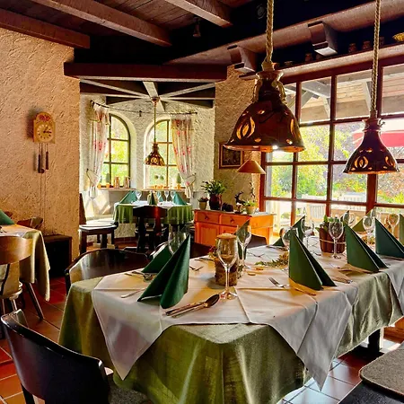 Hotell Tannenhof 3*