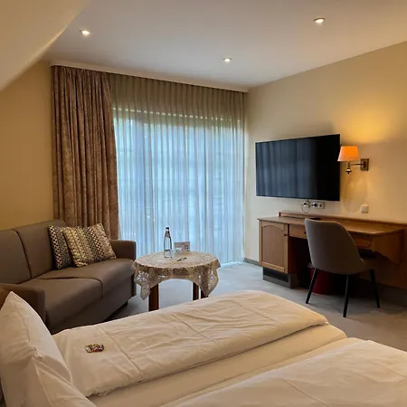 Hotell Tannenhof 3*